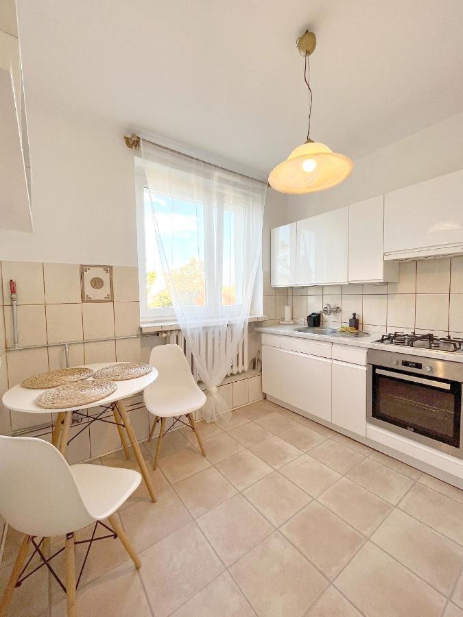 19 Centrum - Mieszkanie Dla 8 Os * Gdynia
